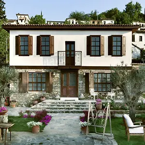 Inn Gullu Konaklari, Selcuk